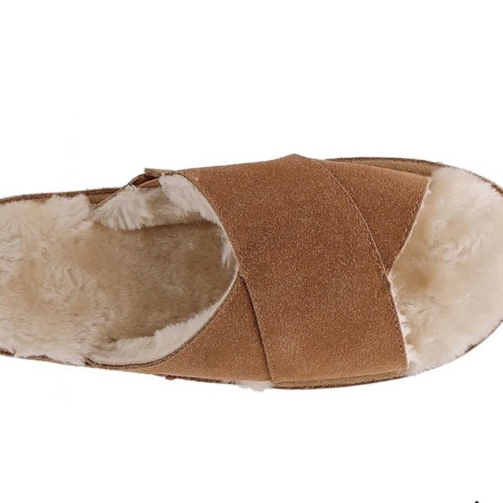 New Minnetonka Slide Slippers - Picture 4 of 4